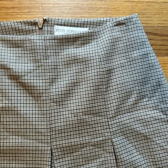Petite Sophisticate Pleated Wool Blend Skirt – Gray, Size 2 - Picture 5 of 9